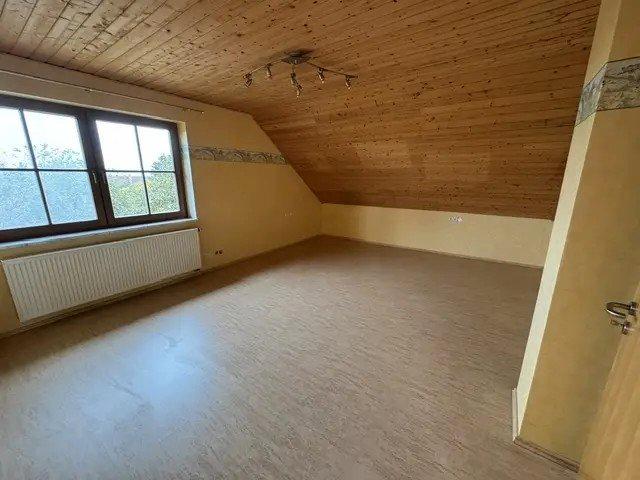 Einfamilienhaus Grünsfeld - 8 Zimmer, 266 m&sup2;, 550.000&euro; | Angebot:26395188