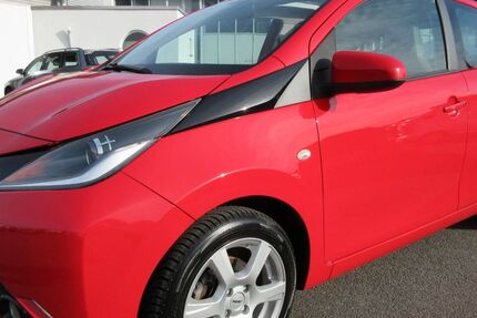 Toyota Aygo (X) 92.650 km 7.495 &euro; Tauberbischofsheim 97941