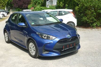 Toyota Yaris 86.500 km 14.990 &euro; Estenfeld bei Würzburg 97230