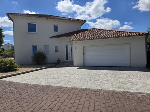 Traumhaus mit Garten und Doppelgarage in 97440 Werneck (ID 10568) 7 zimmer