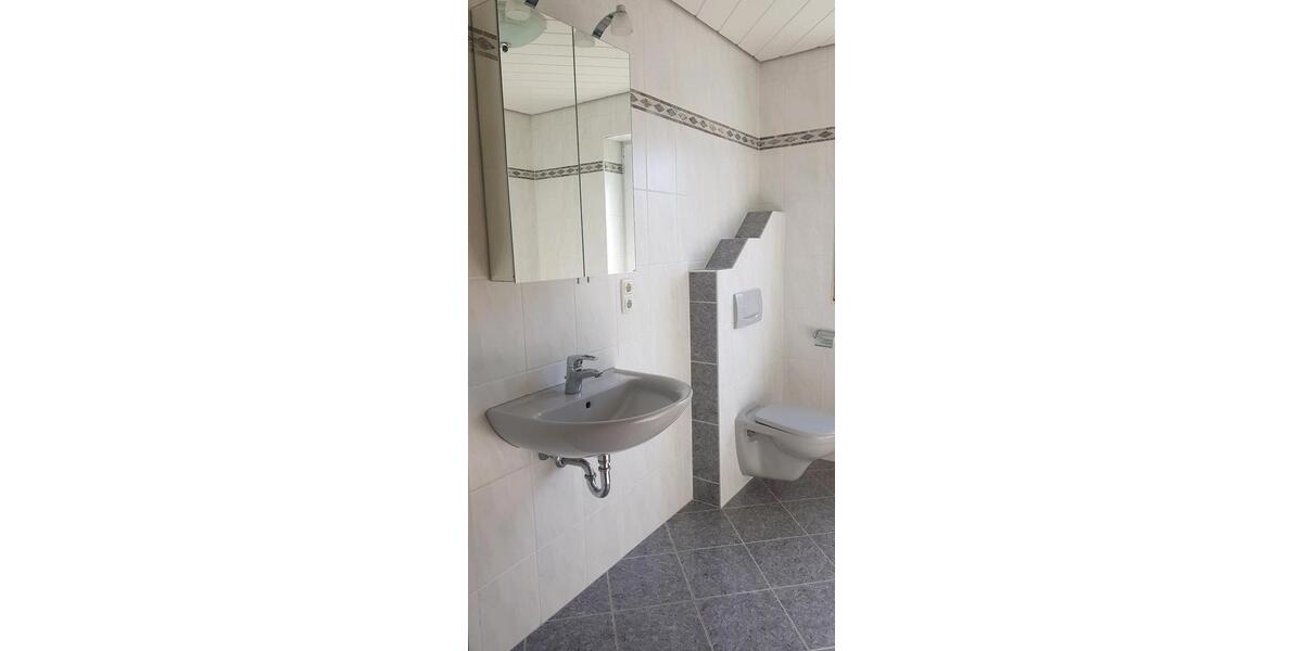 Etagenwohnung Leinach - 3 Zimmer, 88 m&sup2;, 792&euro; | Angebot:26644980