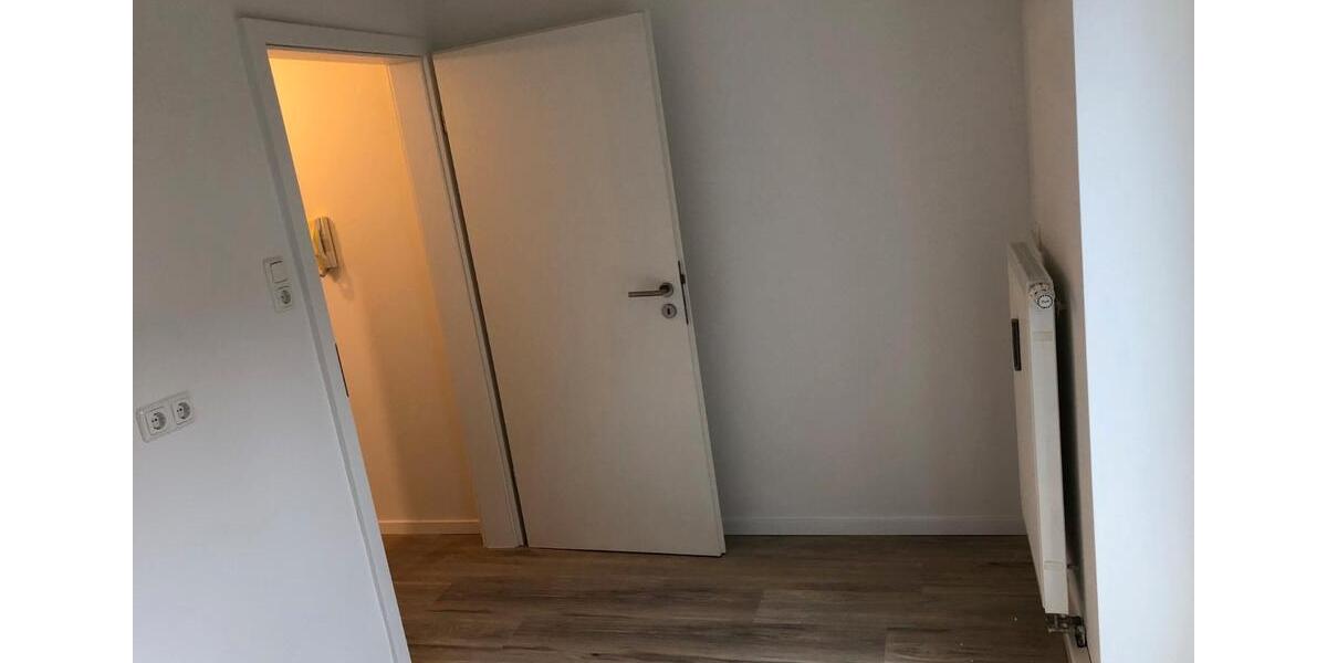 Erdgeschoßwohnung Würzburg Heuchelhof - 1 Zimmer, 36 m&sup2;, 478&euro; | Angebot:26107928