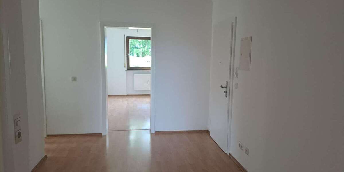 Etagenwohnung Würzburg Lengfeld - 3 Zimmer, 86 m&sup2;, 1.147&euro; | Angebot:27080595