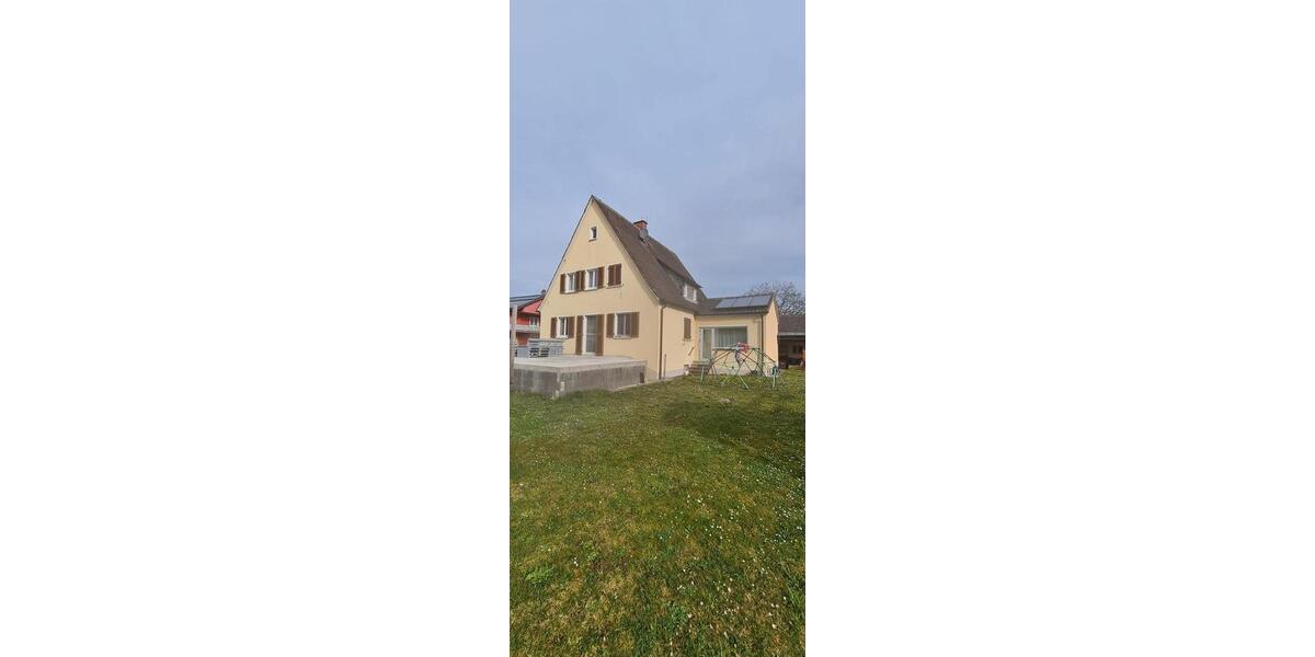 Einfamilienhaus Rödelsee - 5 Zimmer, 160 m&sup2;, 400.000&euro; | Angebot:26587245