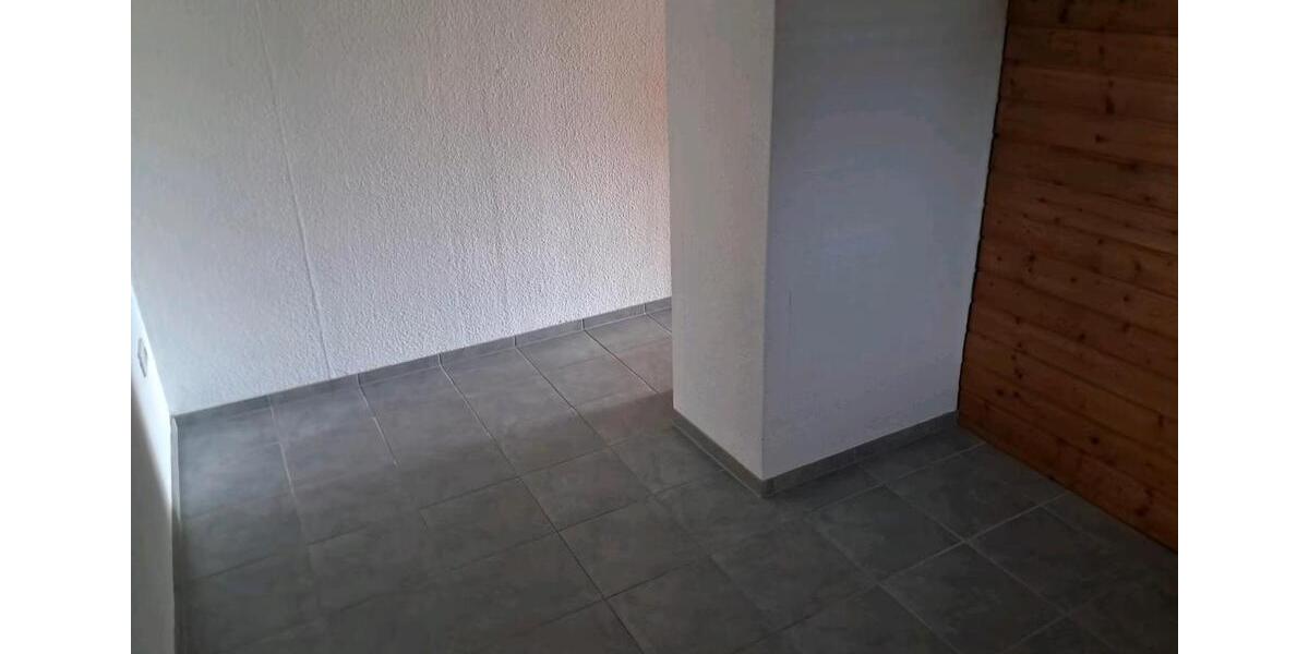 Einfamilienhaus Margetshöchheim - 8 Zimmer, 150 m&sup2;, 580.000&euro; | Angebot:25807340