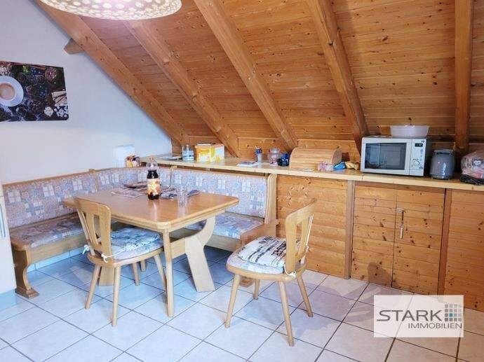 Etagenwohnung Giebelstadt Allersheim - 3 Zimmer, 118 m&sup2;, 600&euro; | Angebot:26824988