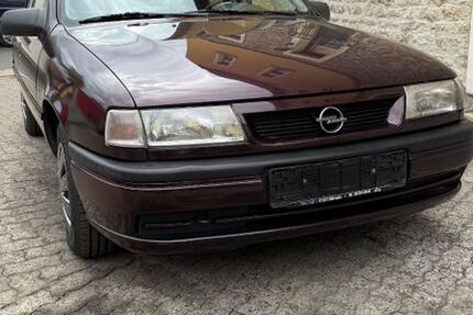 Opel Vectra 122.352 km 1.999 € Dettelbach 97337
