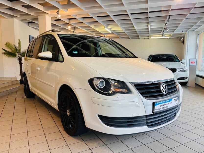 VW Touran 167.500 km 4.990 € Schwanfeld 97523