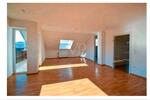 Dachgeschoßwohnung Marktsteft - 3 Zimmer, 96 m&sup2;, 885&euro; | Angebot:26478225