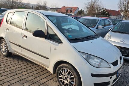 Mitsubishi Colt 157.000 km 2.400 &euro; Randersacker 97236