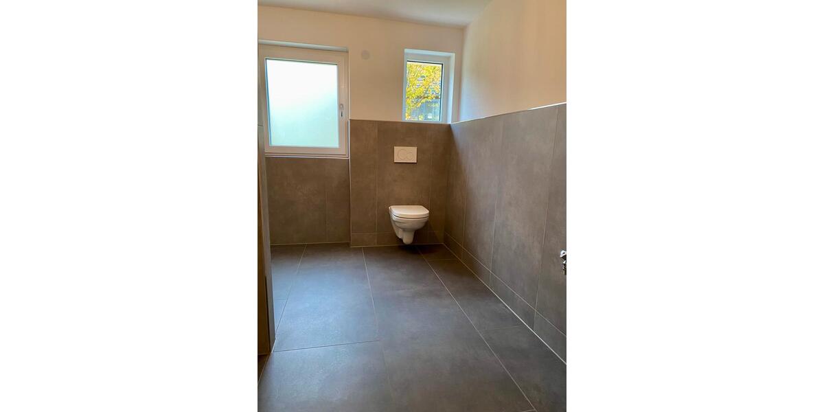 Mehrfamilienhaus, Wohnhaus Marktbreit - 9 Zimmer, 275 m&sup2;, 910.000&euro; | Angebot:26107538