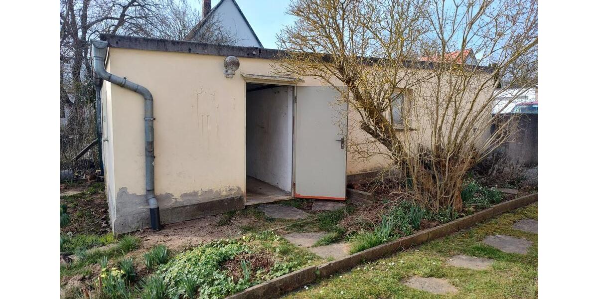 Doppelhaushälfte Giebelstadt - 6 Zimmer, 144 m&sup2;, 295.000&euro; | Angebot:26762801