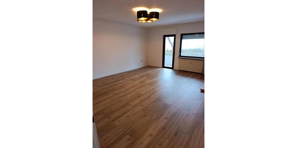 Hochparterre Waldbrunn - 3 Zimmer, 72 m&sup2;, 219.000&euro; | Angebot:26083270
