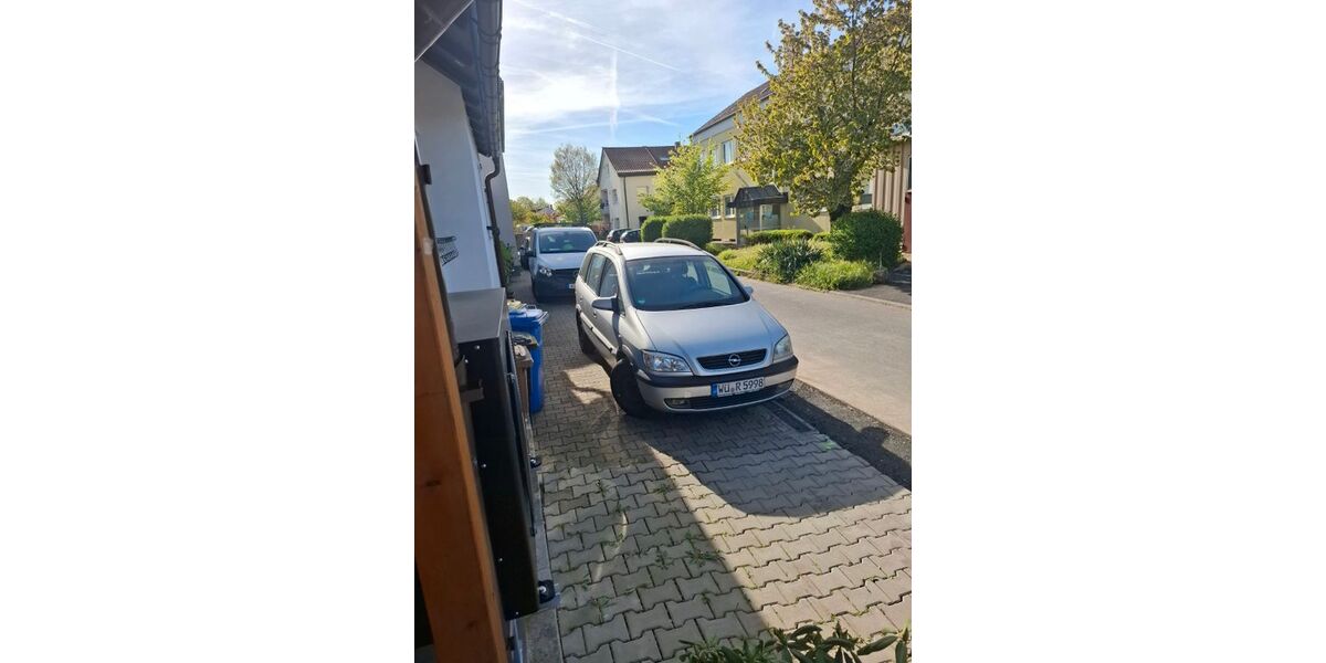 Opel Zafira 213.000 km 1.100 &euro; Giebelstadt 97232