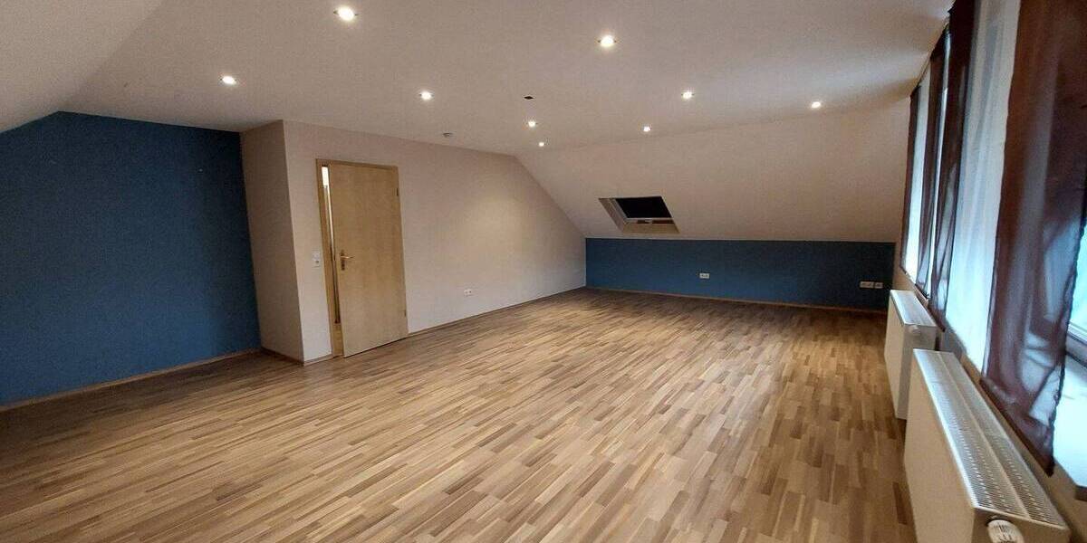 Doppelhaushälfte Kleinrinderfeld - 7 Zimmer, 234 m&sup2;, 448.000&euro; | Angebot:26043279