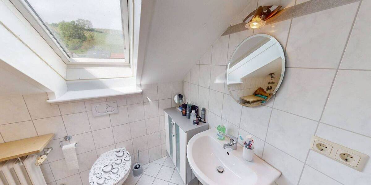 Mehrfamilienhaus, Wohnhaus Randersacker - 1 Zimmer, 222 m&sup2;, 420.000&euro; | Angebot:26695331