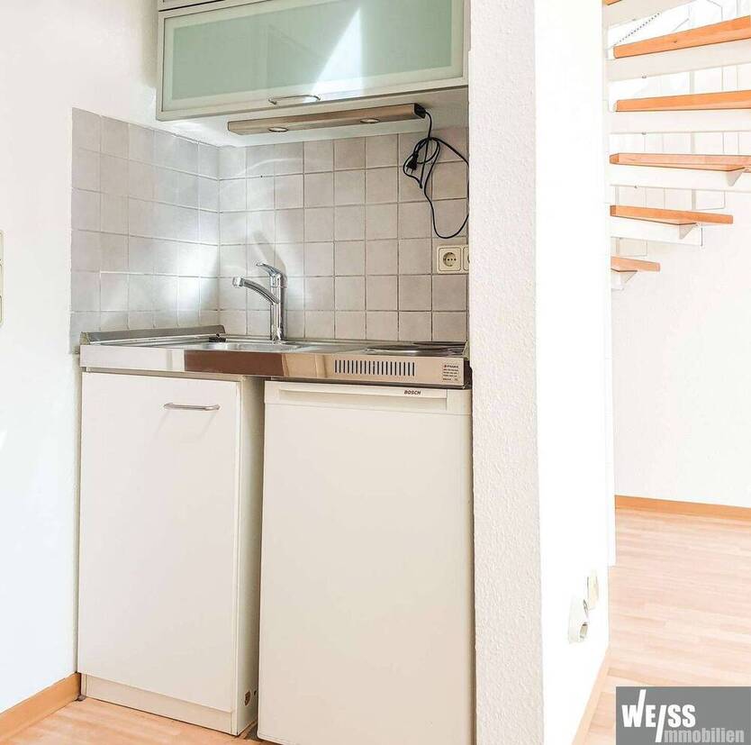 Helle 1,5 Zimmer Wohnung mit Galerie +++KEIN BALKON+++