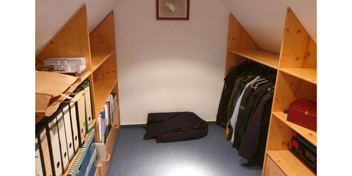 Etagenwohnung Schwarzach am Main - 4 Zimmer, 120 m&sup2;, 1.200&euro; | Angebot:25598897