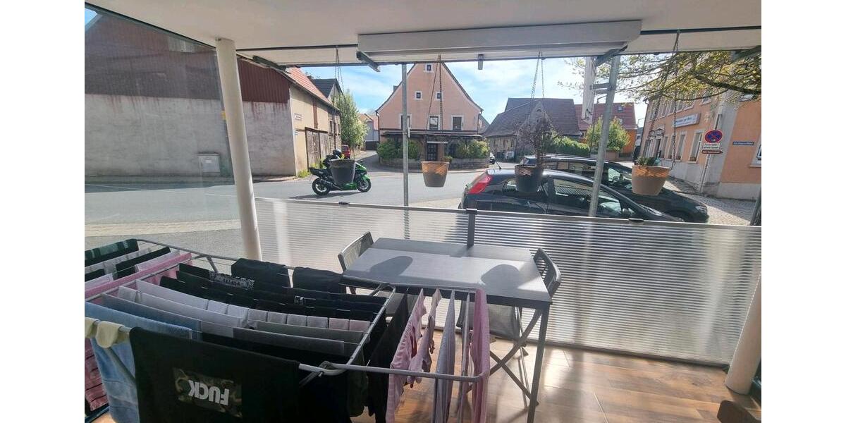 Mehrfamilienhaus, Wohnhaus Giebelstadt - 3 Zimmer, 64 m&sup2;, 900&euro; | Angebot:27617171