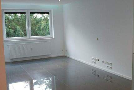 LUXUS Appartament mit Einbauküche, Balkon, Garage 2 zimmer