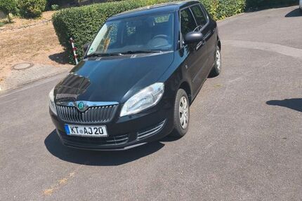 Skoda Fabia 183.000 km 2.700 &euro; Kitzingen 97318