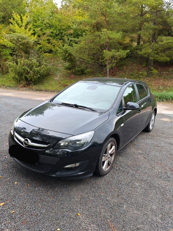 Opel Astra 141.000 km 4.900 € Erlenbach 97837
