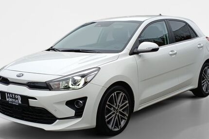 Kia Rio 49.610 km 15.811 € Würzburg 97076