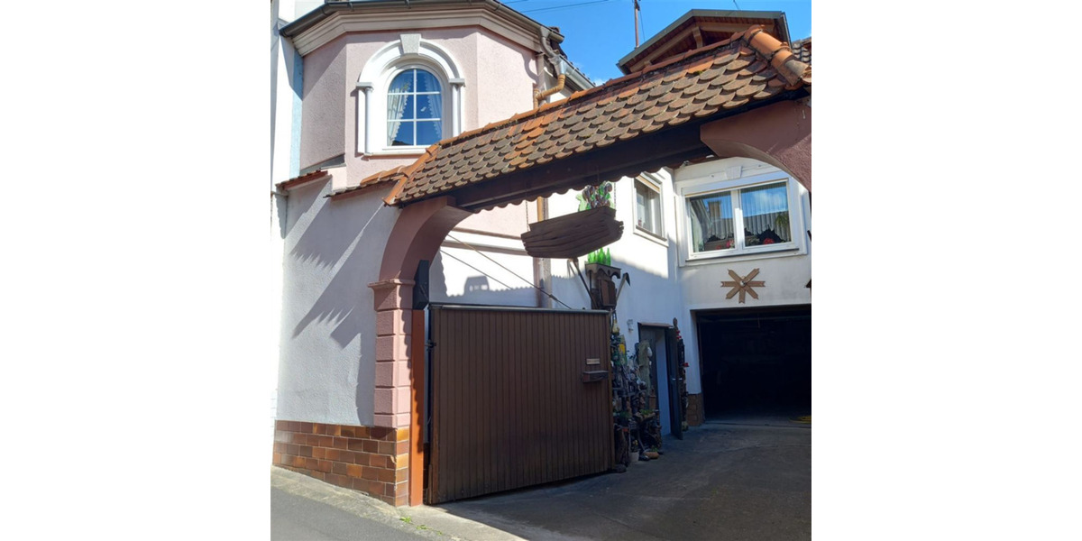 Reihenmittelhaus Thüngersheim - 5 Zimmer, 132 m&sup2;, 239.000&euro; | Angebot:25773569