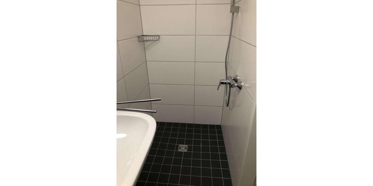 Erdgeschoßwohnung Würzburg Lengfeld - 1 Zimmer, 22 m&sup2;, 153.000&euro; | Angebot:26071661