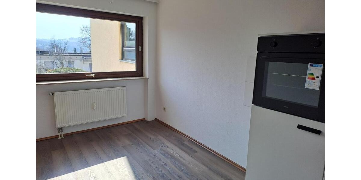 Erdgeschoßwohnung Würzburg Lengfeld - 3 Zimmer, 86 m&sup2;, 999&euro; | Angebot:26630836