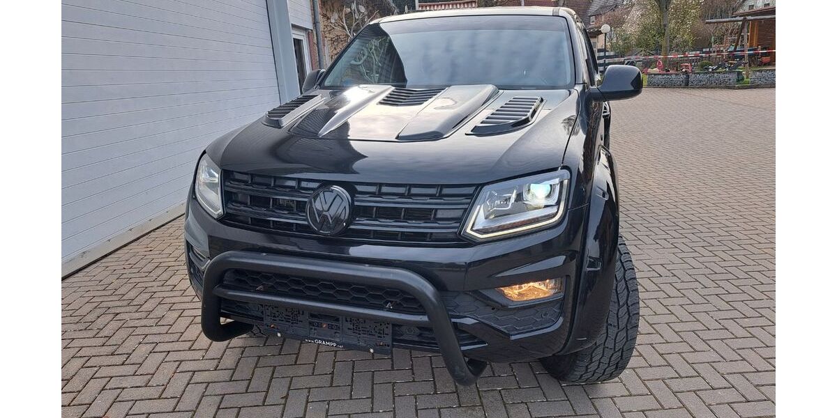 VW Amarok 176.000 km 25.500 &euro; Karbach 97842