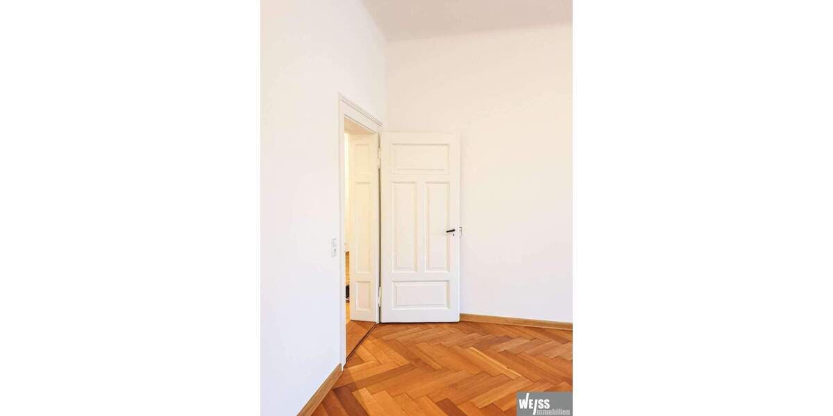 3 Zimmer Altstadt PREMIUM-Wohnung in historischen Räumen mit Nähe zum Ringpark 3 zimmer