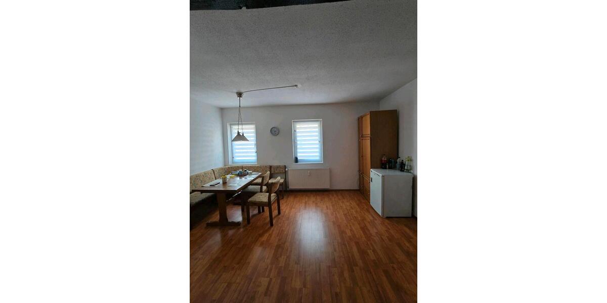 Etagenwohnung Triefenstein - 3 Zimmer, 100 m&sup2;, 630&euro; | Angebot:25830630