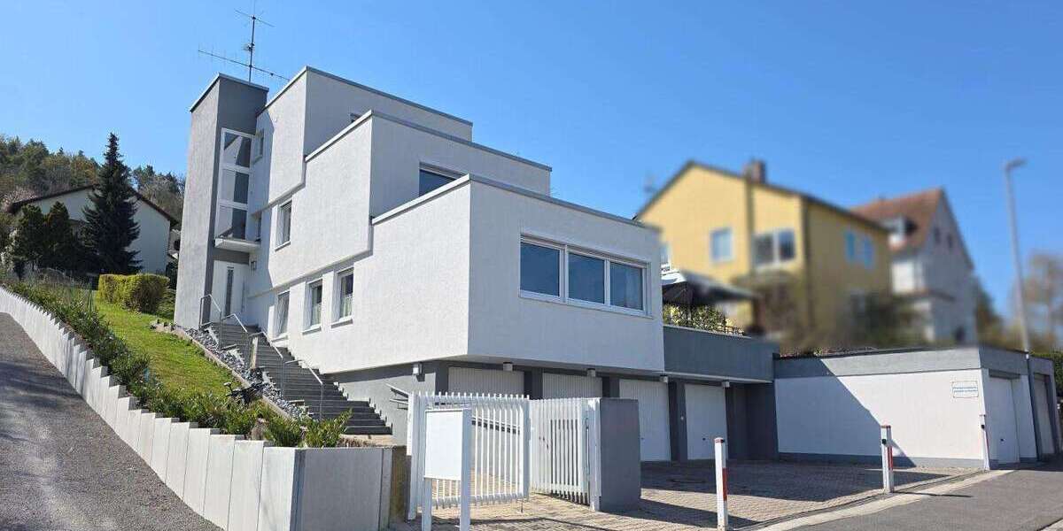 Haus zum Kaufen in Würzburg 1.480.000 € 367 m² 10 zimmer