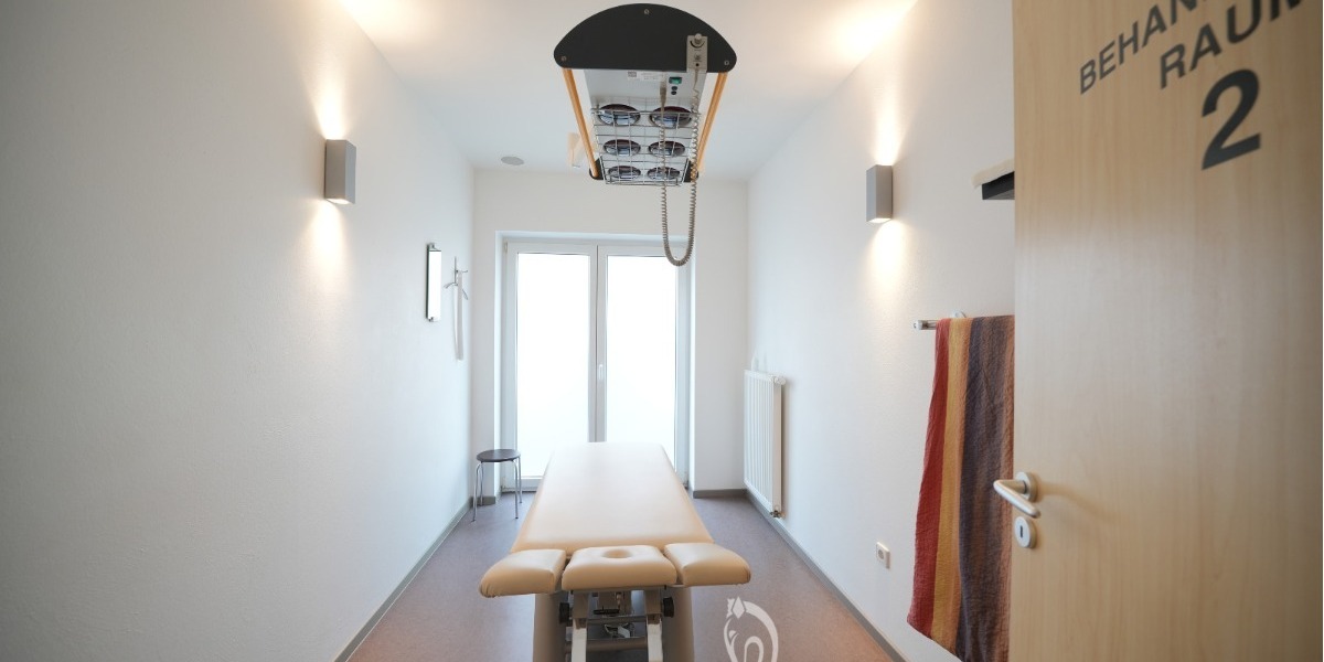 Nur 20 Minuten von Würzburg in Arnstein: Hochwertige Physiopraxis & vermietete 4-Zimmer-DG-Wohnung - Gewerbeobjekt Würzburg Würzburg | Angebot:26670132