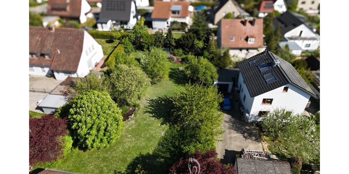 Sonniges Baugrundstück für Einfamilien-, oder Doppelhaus in einer der schönsten Lagen von Höchberg - Grundstück Höchberg | Angebot:26947539