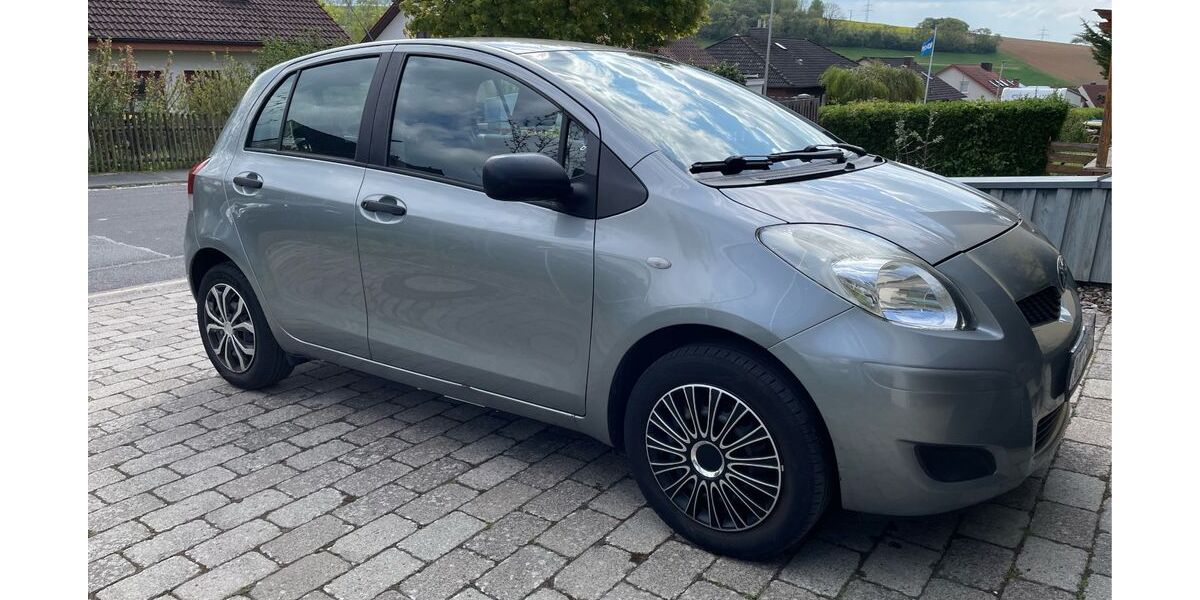 Toyota Yaris 198.150 km 2.250 &euro; Eisingen 97249