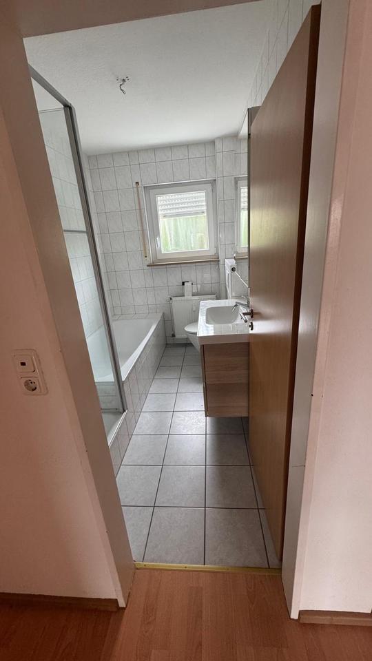 4-Zimmer Wohnung mit Altstadtblick, neuer Küche & Garage zimmer