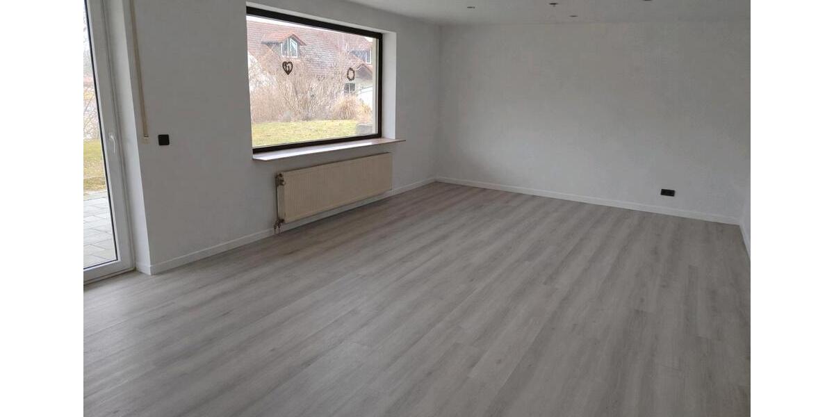 Etagenwohnung Grünsfeld - 2 Zimmer, 80 m&sup2;, 760&euro; | Angebot:24597064