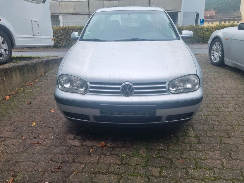 VW Golf 167.000 km 1.350 € Wertheim 97877