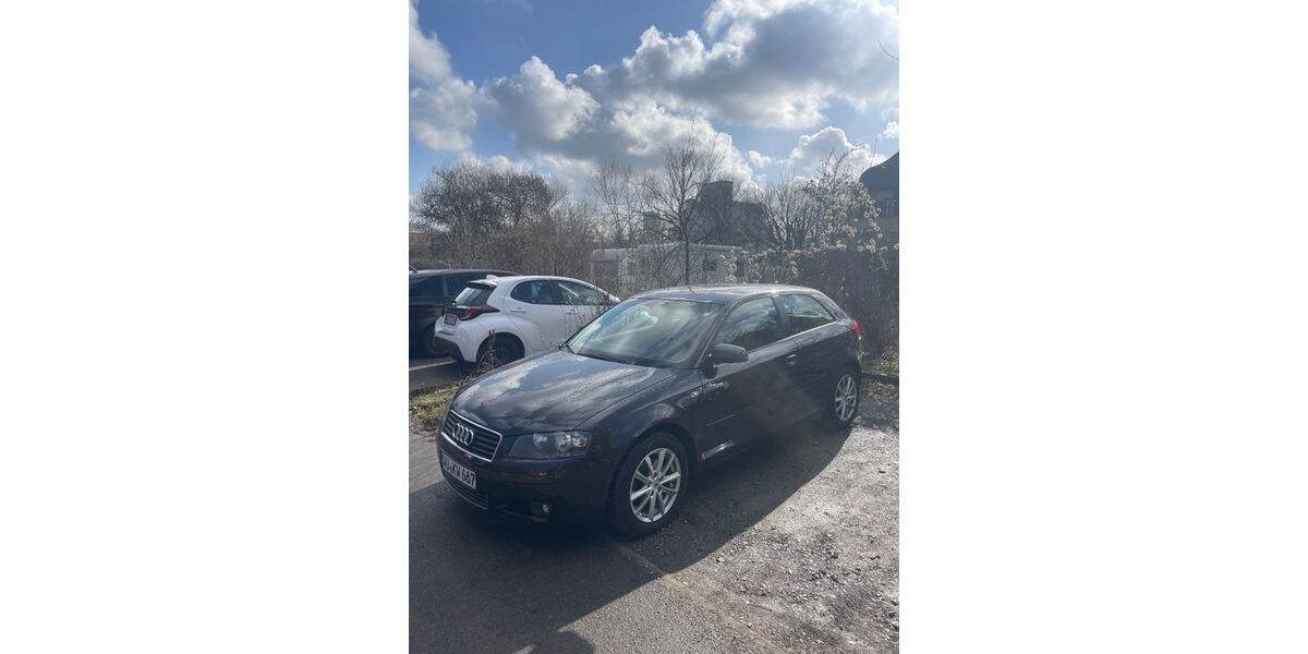 Audi A3 117.000 km 4.100 &euro; Würzburg 97072