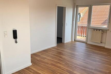 Wohnung Röthlein - 3 Zimmer, 74 m&sup2;, 695&euro; | Angebot:25395590