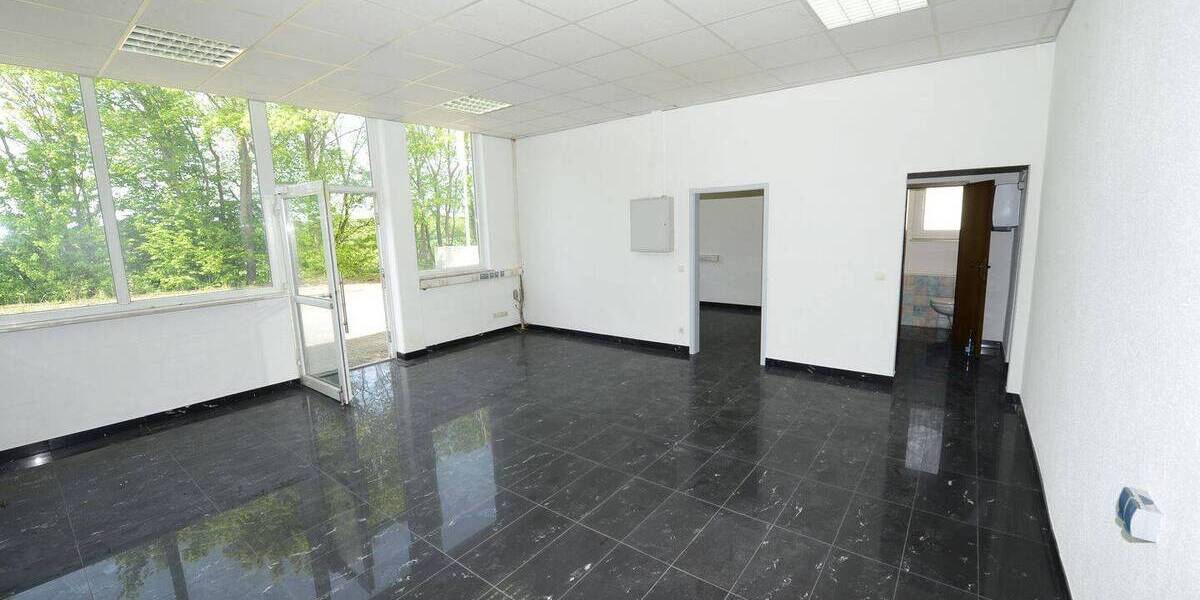 Gewerbeobjekt Höchberg - 2.000&euro; | Angebot:24546586