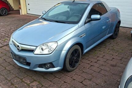 Opel Tigra 208.000 km 1.500 &euro; Urspringen 97857