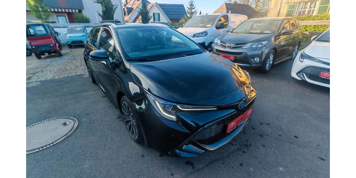 Toyota Corolla 79.800 km 22.900 &euro; Sommerach 97334