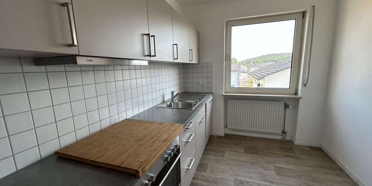 Etagenwohnung Marktheidenfeld - 2 Zimmer, 64 m&sup2;, 220.000&euro; | Angebot:27205040