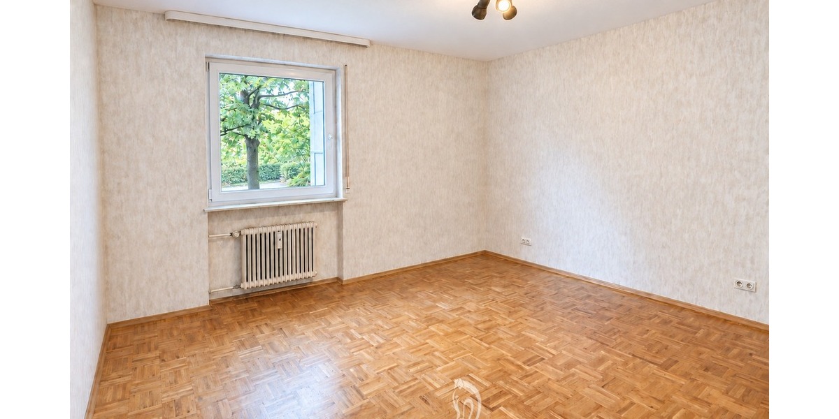Altersgerecht - Aufzug, Loggia und Tiefgarage – gepflegte 3-Zimmer-Wohnung - Etagenwohnung Höchberg | Angebot:27450926
