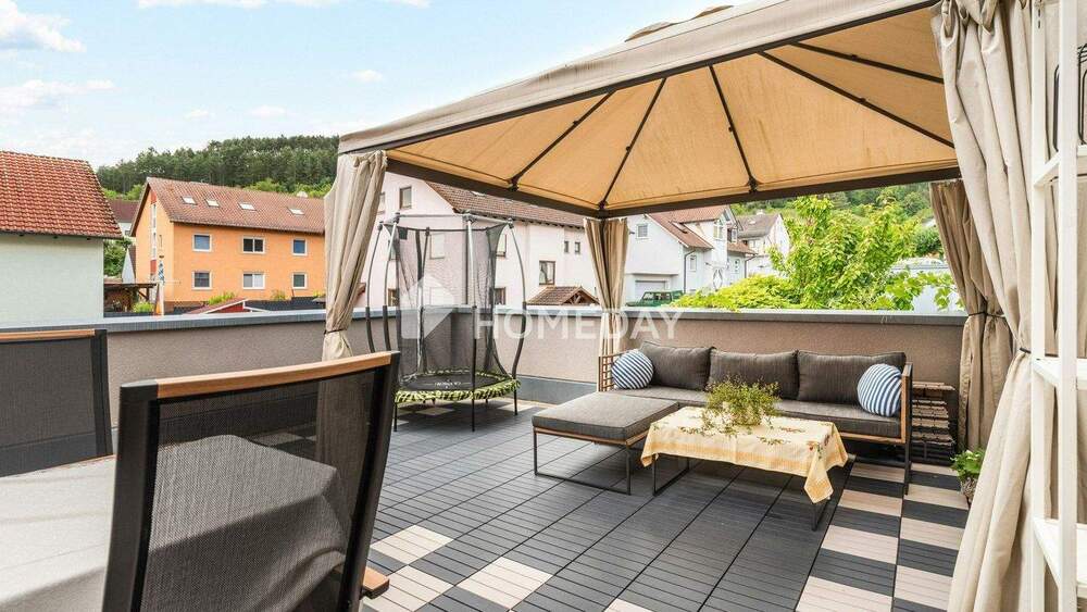 Etagenwohnung Erlabrunn - 5 Zimmer, 156 m&sup2;, 545.000&euro; | Angebot:25741081