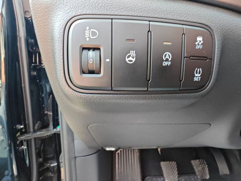 i20