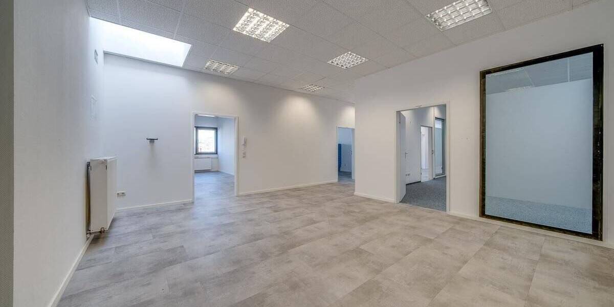 Gewerbeobjekt Würzburg Lengfeld - 3.700&euro; | Angebot:25778953